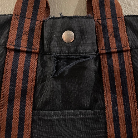 Hermès Fourre Tout MM Canvas Tote Bag - major callout - Picture 2 of 6